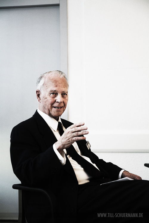 Till Schuermann Ernst Albrecht, Politiker